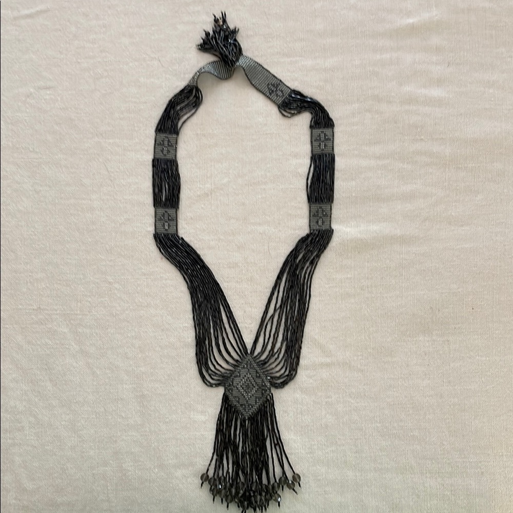 Elegant Vintage Art Deco Smokey Black Beaded Necklace